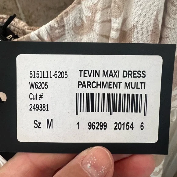 NWT Paige Tevin Boho Floral Maxi Dress Parchment m - Picture 5 of 8